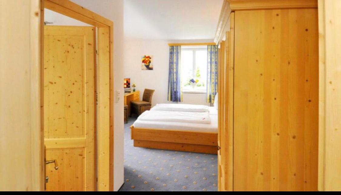 Pension Artstetten Bagian luar foto