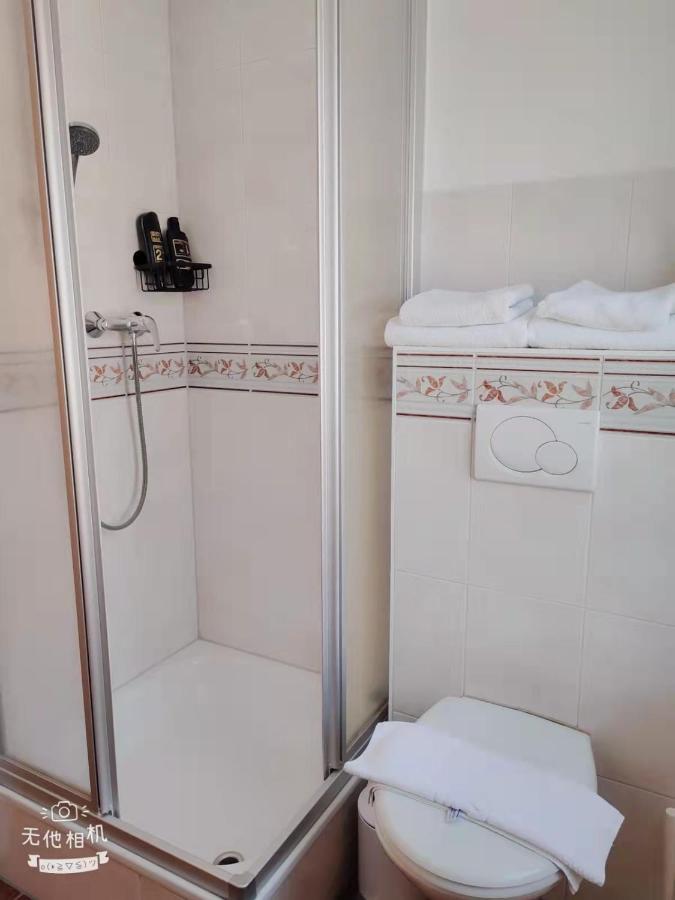 Pension Artstetten Bagian luar foto